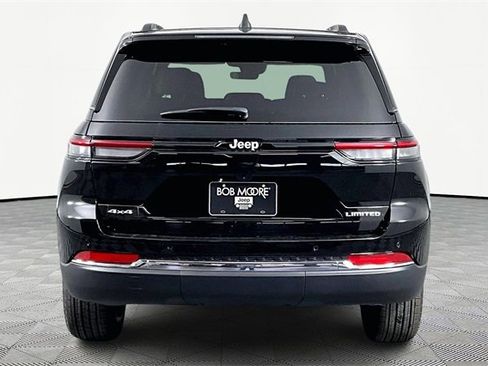 New 2025 Jeep Grand Cherokee Limited w/ Trailer Tow Package image 5
