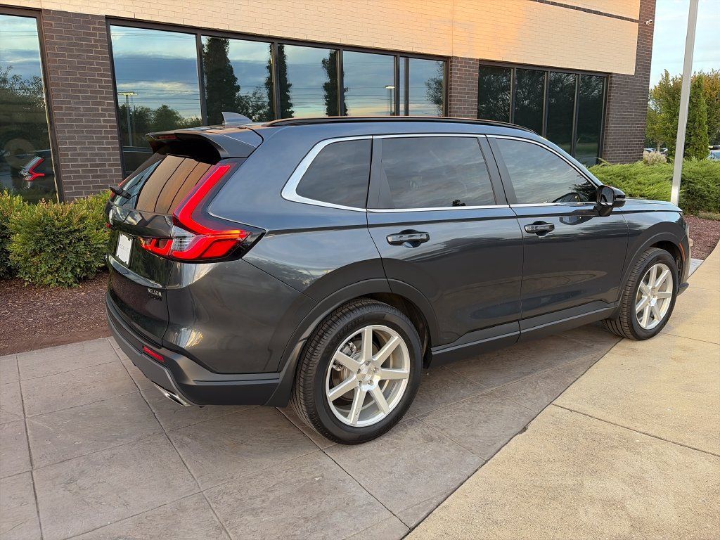 Used 2024 Honda CR-V Sport image 4