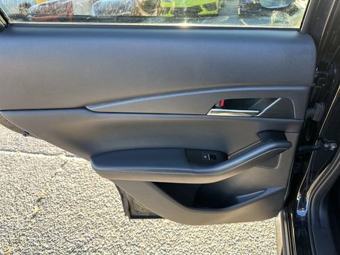 Used 2025 MAZDA CX-30 AWD 2.5 S w/ Preferred Package image 27