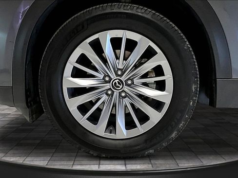Used 2024 MAZDA CX-90 3.3 Turbo w/ Preferred Package AWD/4WD image 34