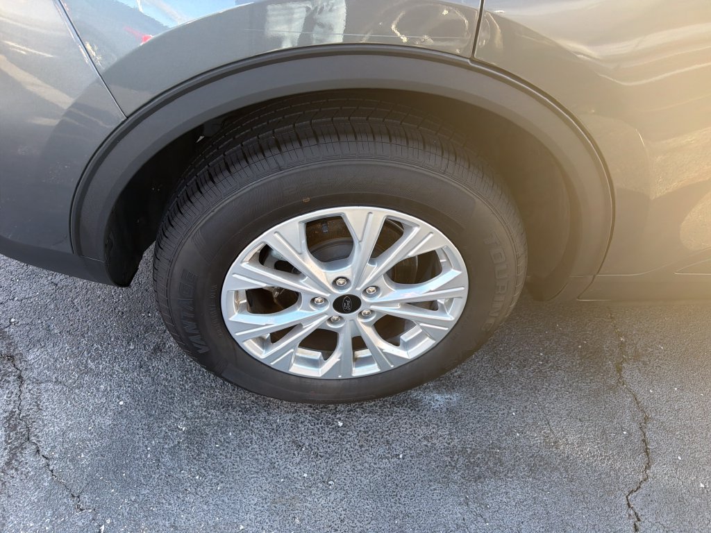 Used 2025 Ford Escape Active AWD/4WD image 41