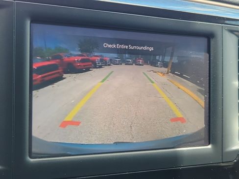 Used 2023 Chrysler Voyager LX FWD image 23