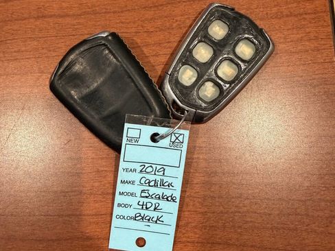 Used 2019 Cadillac Escalade ESV Luxury image 20