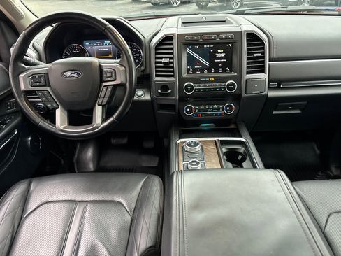 Used 2018 Ford Expedition Max Platinum image 29
