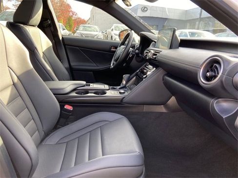 Used 2022 Lexus IS 350 F Sport image 26