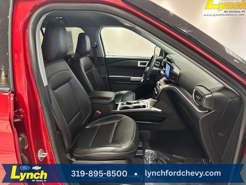Certified 2024 Ford Explorer XLT w/ Equipment Group 202A AWD/4WD image 7