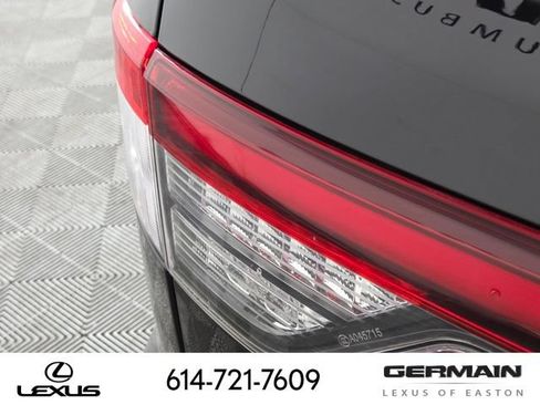 Used 2025 Lincoln Aviator AWD image 15