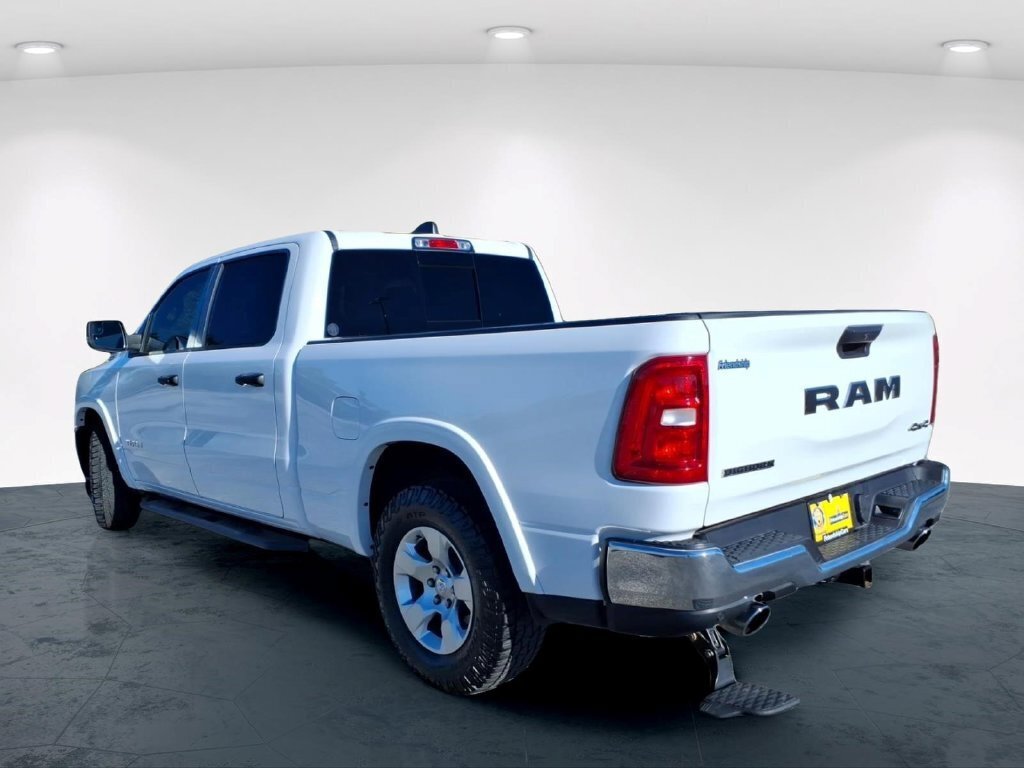 Used 2025 RAM 1500 Big Horn AWD/4WD image 12