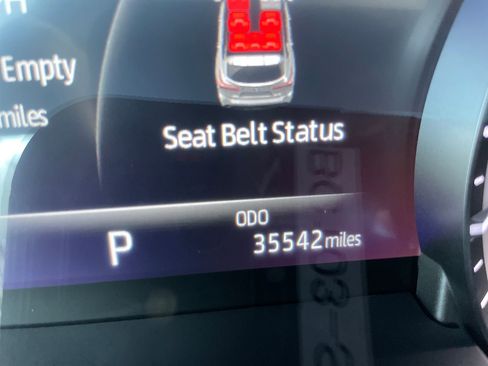 Used 2023 Toyota Highlander XLE AWD/4WD image 26