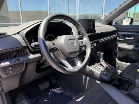 Used 2025 Honda CR-V Sport-L image 33