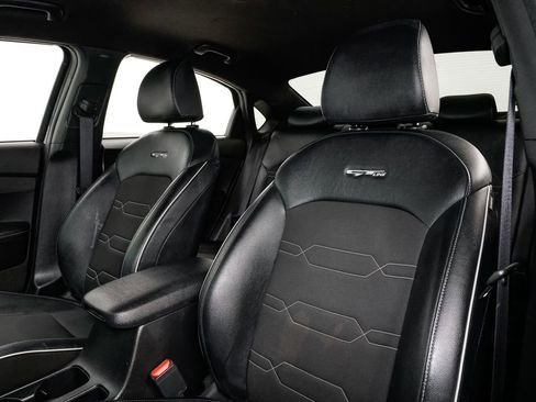 Certified 2022 Kia Forte GT-Line w/ GT-Line Technology Package image 8