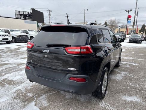 Used 2014 Jeep Cherokee Latitude image 5