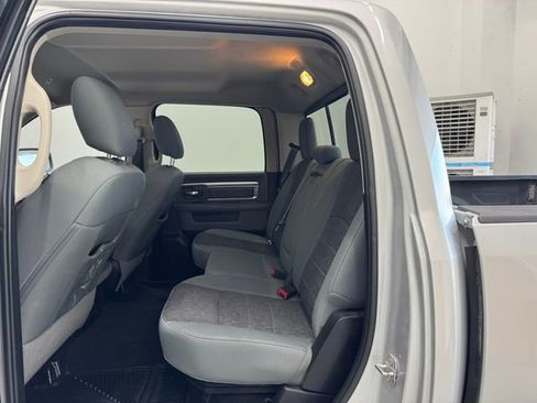 Used 2019 RAM 1500 Big Horn image 18