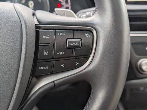 Used 2025 Lexus ES 300h ES 300h image 23