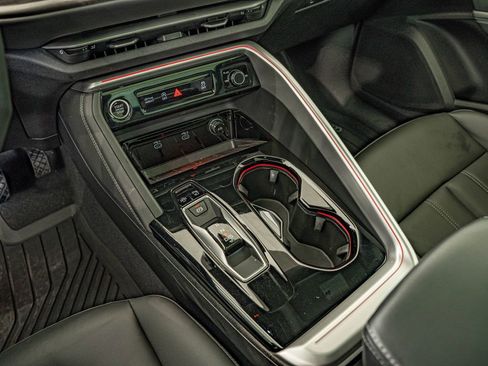 Certified 2025 Audi Q5 Premium w/ Convenience Package AWD/4WD image 26