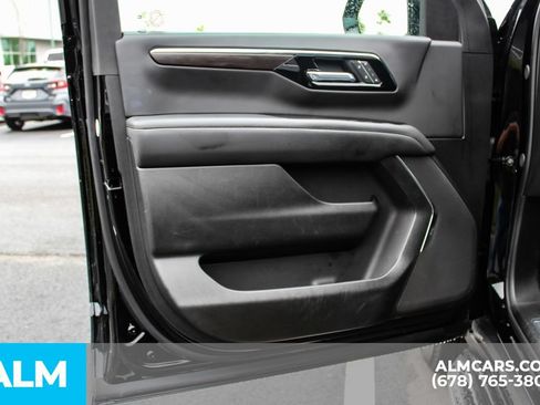 Used 2025 Chevrolet Tahoe LT AWD/4WD image 38