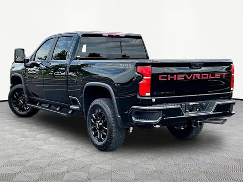 Used 2026 Chevrolet Silverado 2500 LT w/ Trail Boss Package AWD/4WD image 4