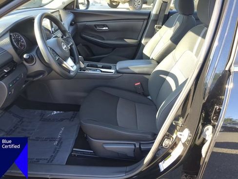 Used 2025 Nissan Sentra SV FWD image 14