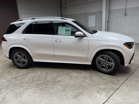 New 2026 Mercedes-Benz GLE 580 GLE 580 image 6