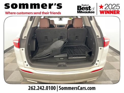 Used 2018 Buick Enclave Avenir w/ Avenir Technology Package image 21