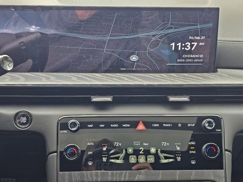 New 2026 Genesis GV80 3.5T Prestige image 13