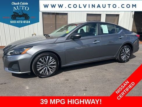 Certified 2025 Nissan Altima 2.5 SV image 1