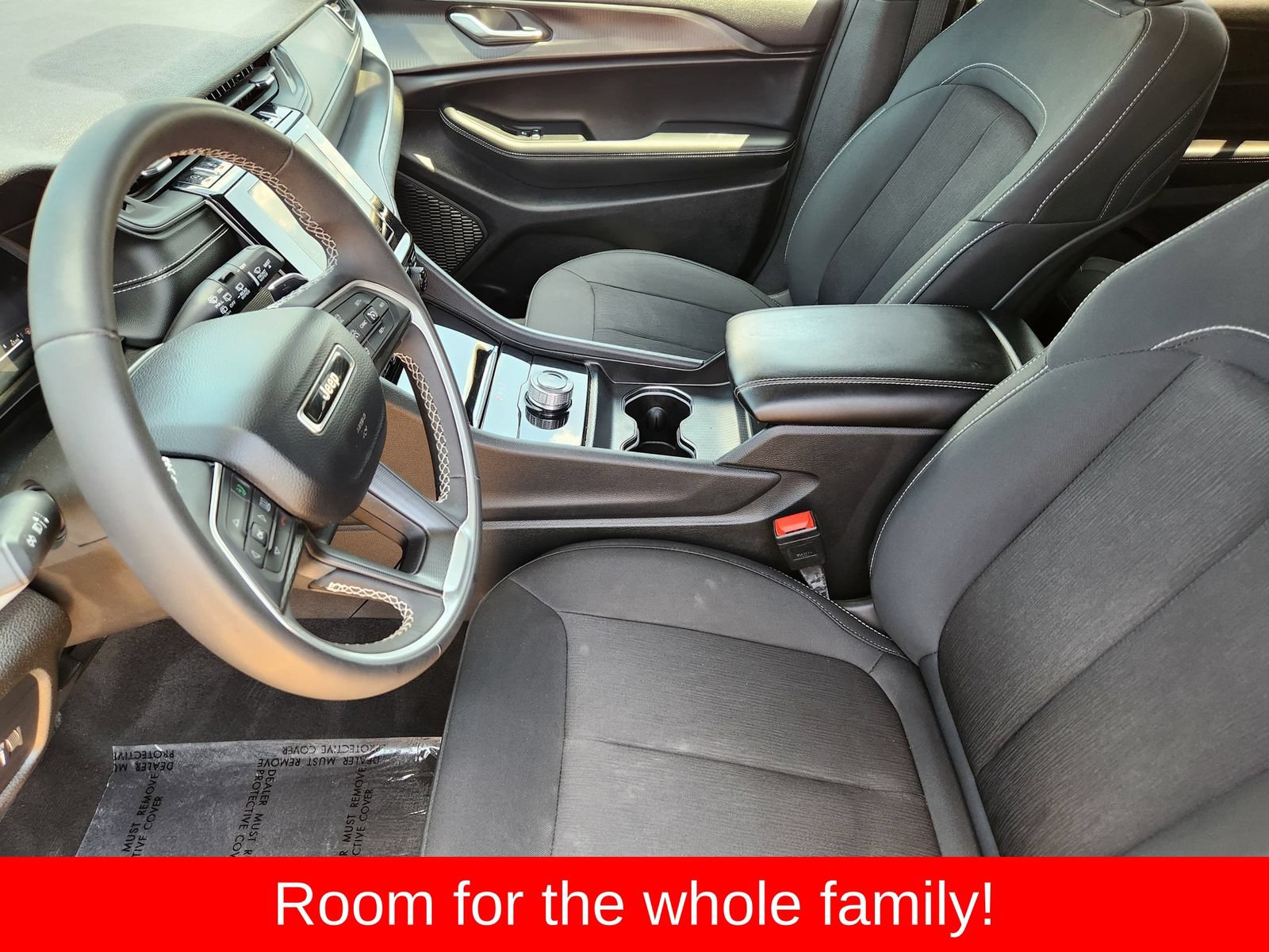 Used 2025 Jeep Grand Cherokee L Laredo RWD image 22