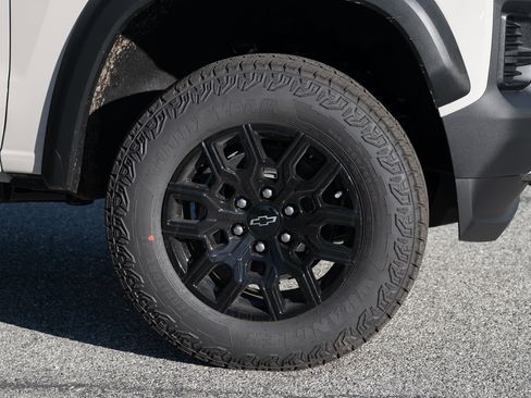 New 2026 Chevrolet Colorado Trail Boss image 11