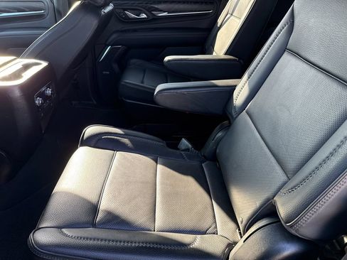 Used 2023 GMC Yukon Denali AWD/4WD image 19