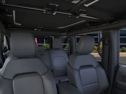New 2025 Ford Bronco Big Bend image 12