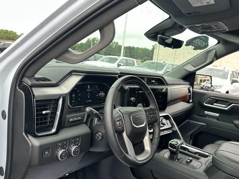 Certified 2026 GMC Sierra 1500 Denali AWD/4WD image 9