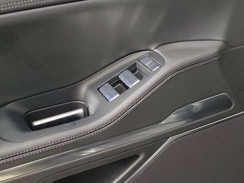 New 2027 Lincoln Navigator Premiere RWD image 22