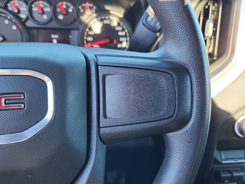 Used 2024 GMC Sierra 2500 Pro image 23