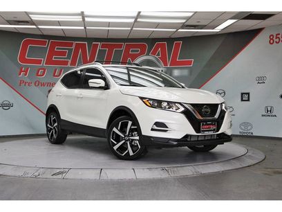 Used 2022 Nissan Rogue Sport SL