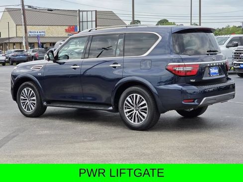 Used 2022 Nissan Armada SL w/ Captain's Chairs Package AWD/4WD image 5