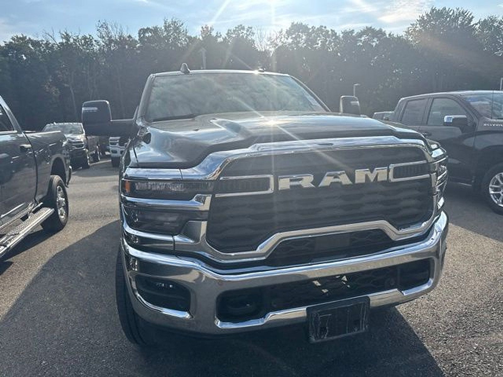 Used 2026 RAM 2500 Big Horn AWD/4WD image 3