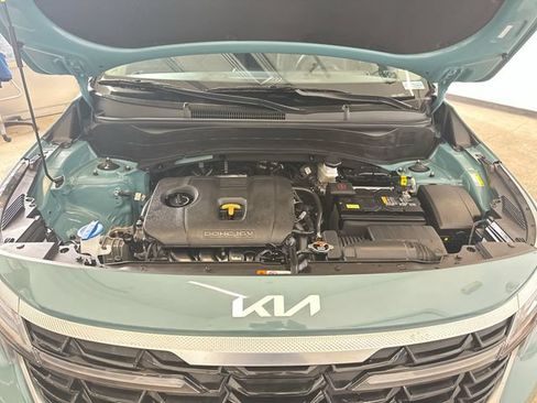 Certified 2024 Kia Seltos S AWD/4WD image 19