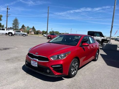 Used 2021 Kia Forte LXS FWD image 3