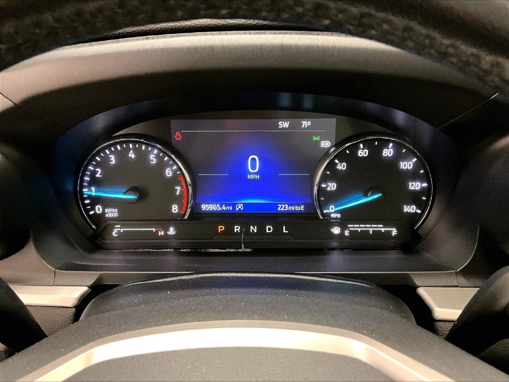 Used 2021 Ford Explorer XLT AWD/4WD image 13