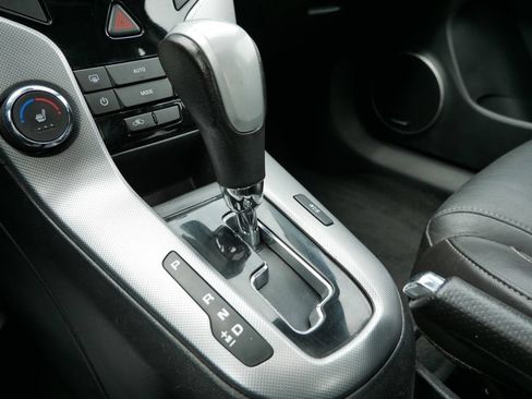 Used 2015 Chevrolet Cruze LTZ w/ Sun, Sound and Sport Package FWD image 28