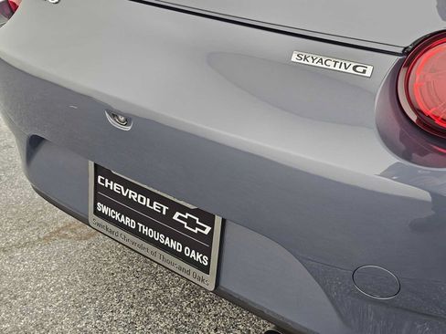 Used 2021 MAZDA MX-5 Miata Grand Touring RWD image 12