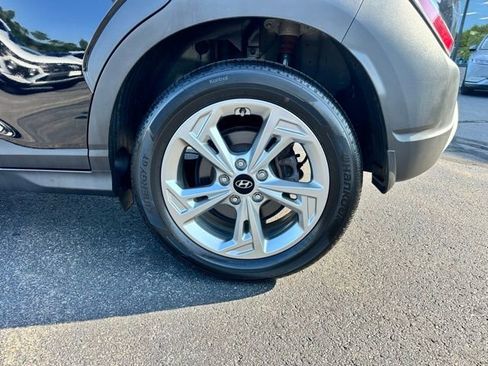 Used 2023 Hyundai Kona SEL w/ Winter Weather Package image 32