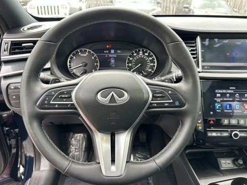 Used 2025 INFINITI QX50 Sport AWD/4WD image 18