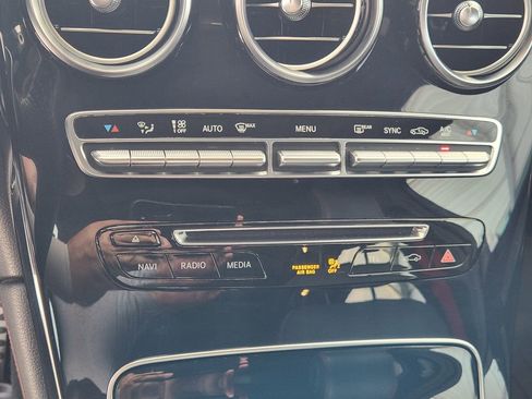 Used 2018 Mercedes-Benz GLC 43 AMG 4MATIC image 18