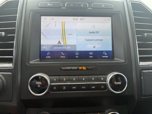 Used 2020 Ford Expedition Max Limited RWD image 37