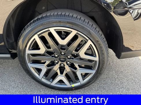 New 2026 Ford Expedition Platinum w/ Platinum Ultimate Package AWD/4WD image 49