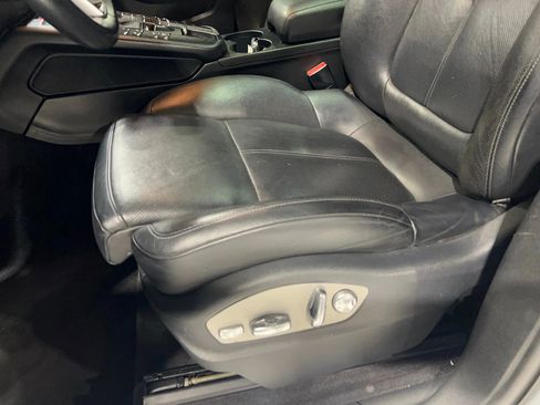 Used 2016 Porsche Macan S w/ Premium Package Plus image 18