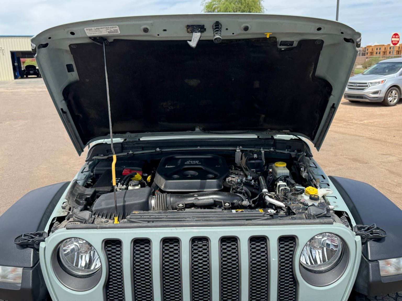 Used 2023 Jeep Wrangler Unlimited Rubicon AWD/4WD image 20