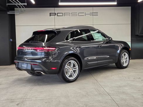 New 2026 Porsche Macan Base image 6