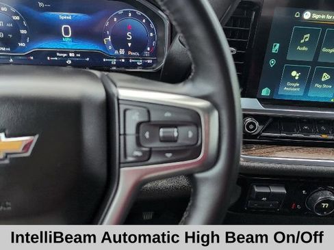 Used 2025 Chevrolet Silverado 1500 LT image 8